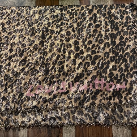 Louis Vuitton disco scarf 100% authentic - Picture 3 of 3